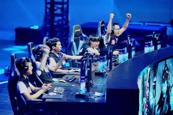 巨大流量 巨大流量